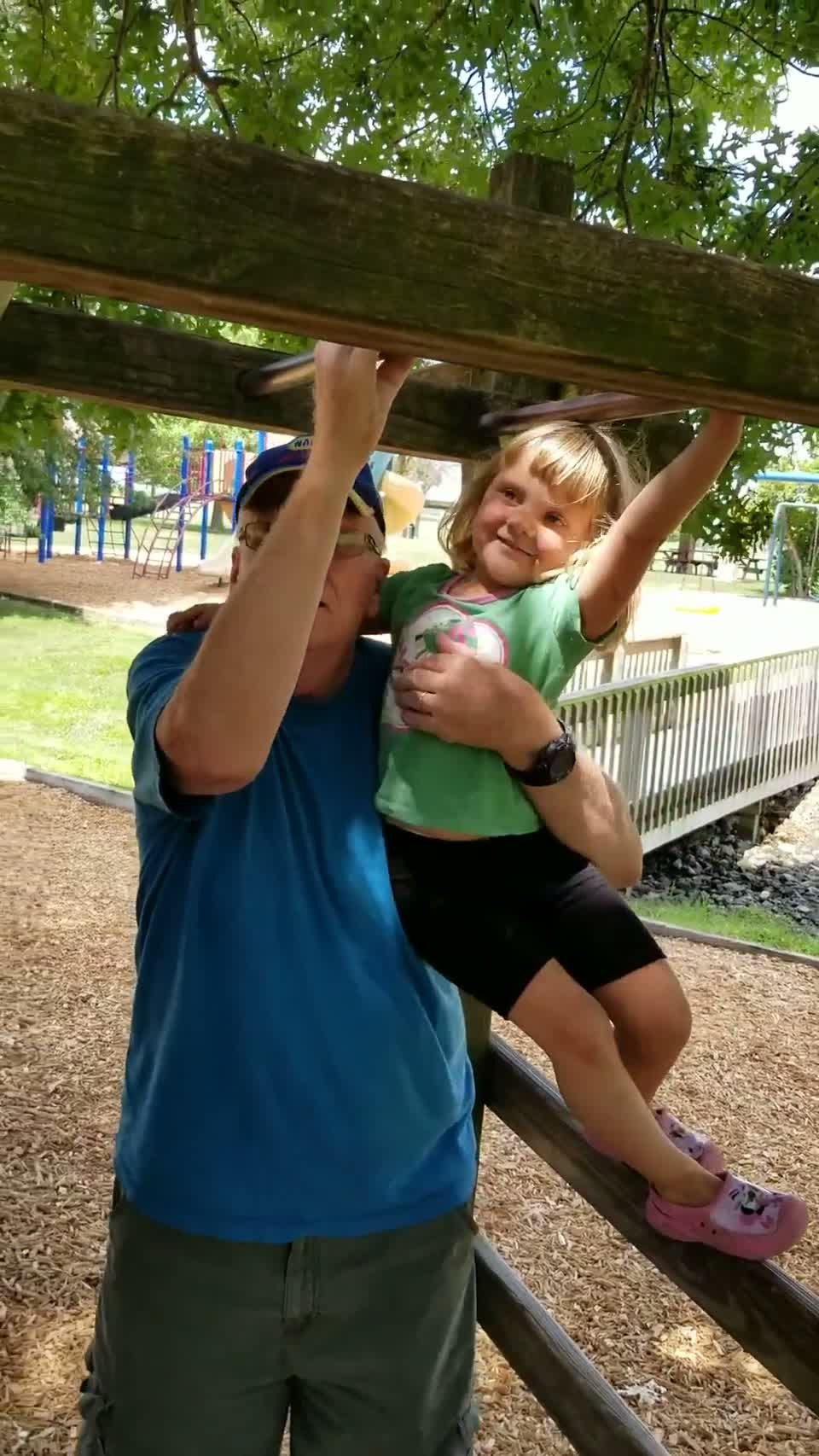 20180722_120124(1).mp4